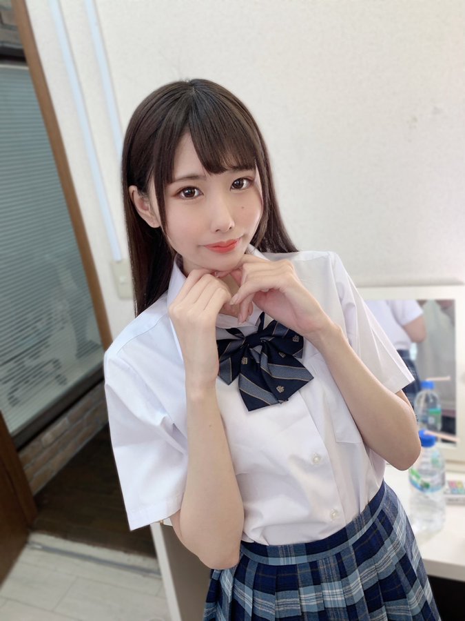 橘雏乃(橘ひなの)出道作品番号及封面,橘ひなの个人简介