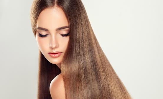 年纪越大头发越干枯 如何拯救干枯的头发-很美的