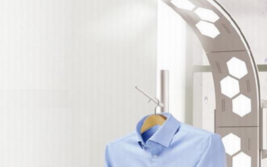 梅雨时节晾干衣服的窍门 阴雨天衣服酸臭味处理方法-很美的