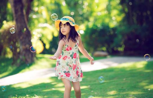 夏季出门旅游需要带什么-很美的