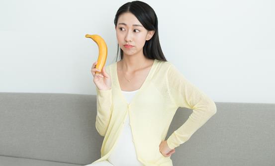 孕妈妈饿得快加餐吃些什么好 孕妇加餐饮食禁忌有哪些-很美的