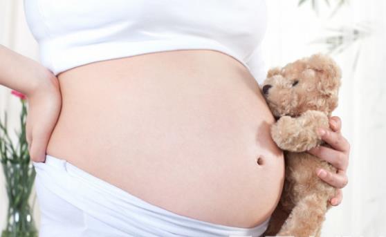 孕妇千万别吃五类饮食 对胎儿健康有害千万不能碰-很美的