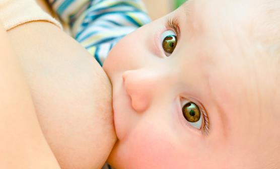 母乳喂养好处多多 产妇可预防缺铁性贫血还有助于瘦身-很美的