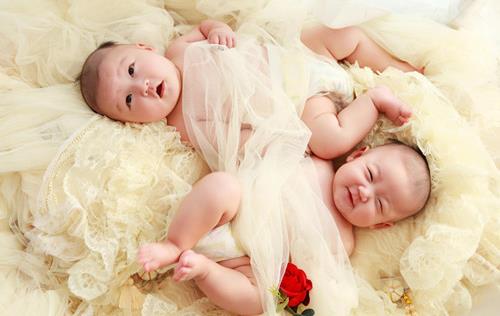 宝宝吃奶时间长怎么办-很美的