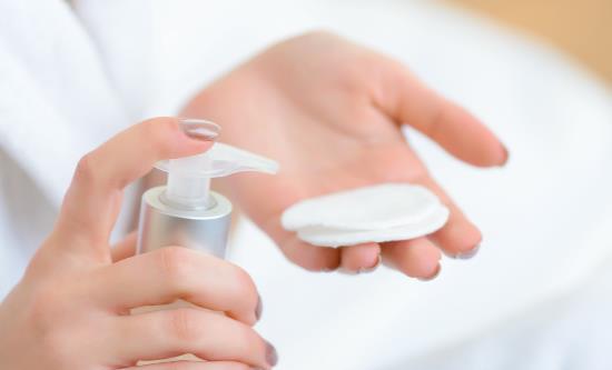 化妆棉的另类小用途 怎么才能购买到价廉质高的化妆棉-很美的