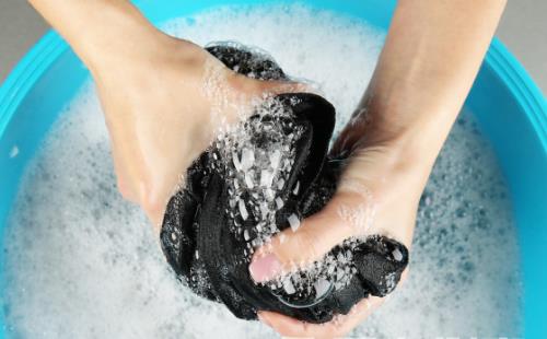 洗衣小技巧,让你轻松应对各种污渍