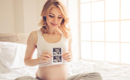 孕期的贫血易致胎儿宫内缺氧 孕妇补铁吃什么最科学-很美的