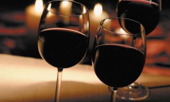 红酒补血不靠谱 准妈妈对酒精坚决SAY NO-很美的