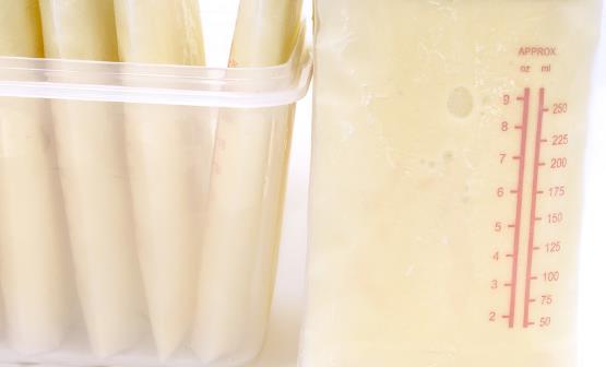 妈咪必知的储存母乳小技巧 如何处理没喝完的母乳-很美的