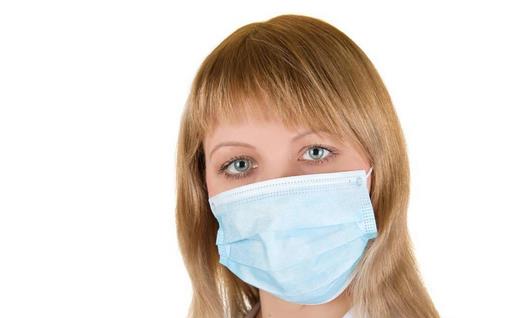 旅游时感冒了该怎么办-很美的