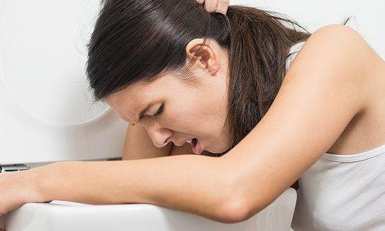 出现孕吐症状特别严重 推荐十个缓解孕吐的方法-很美的