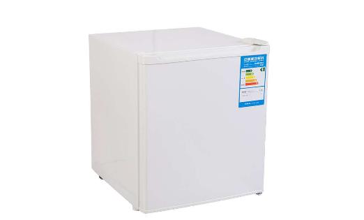 冰箱冷冻室如何除冰-很美的