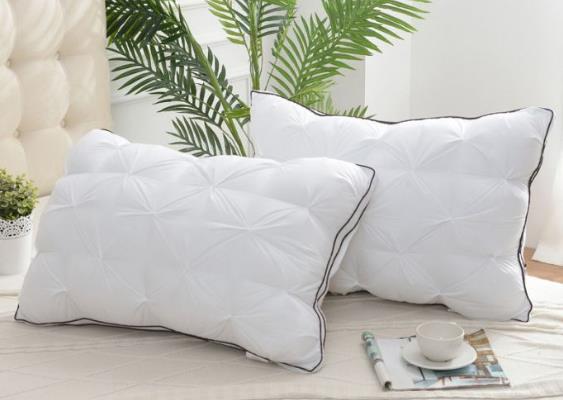 枕头套用久了又黄又脏 先泡白醋和小苏打搓洗如新-很美的