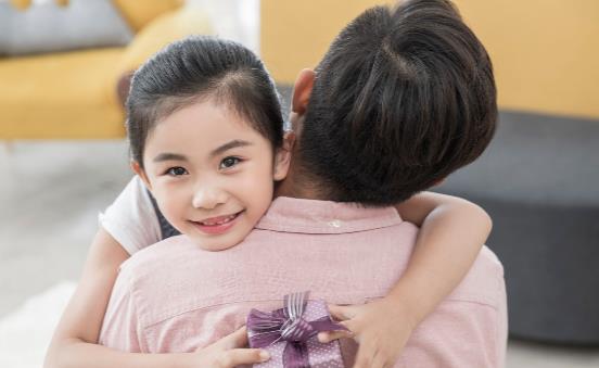 中国式逗小孩的六大陋习 中国式逗小孩应如何纠正-很美的