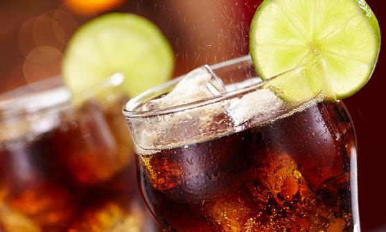 孕妇喝碳酸饮料的危害 孕妇饮品有禁忌-很美的