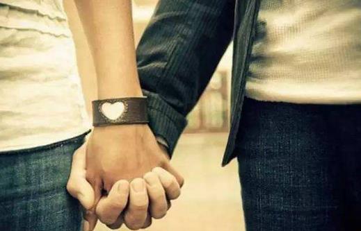 外出旅游需要带哪些物品-很美的