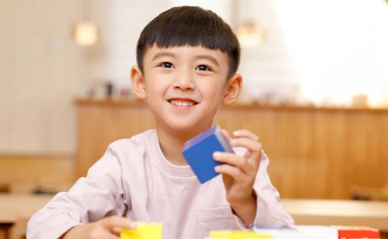 小儿营养不良带来各种并发症 宝宝营养不良的预防和治疗-很美的