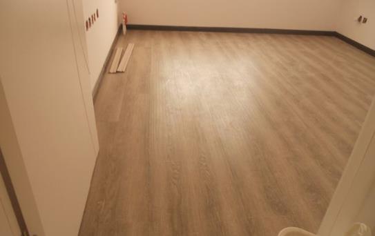 如何防止地板变形-很美的