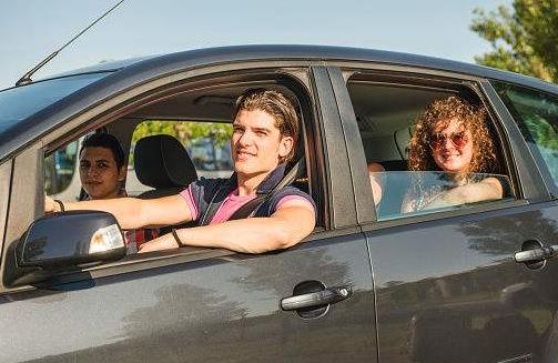 出门旅游老晕车？教你如何赶走晕车病！-很美的