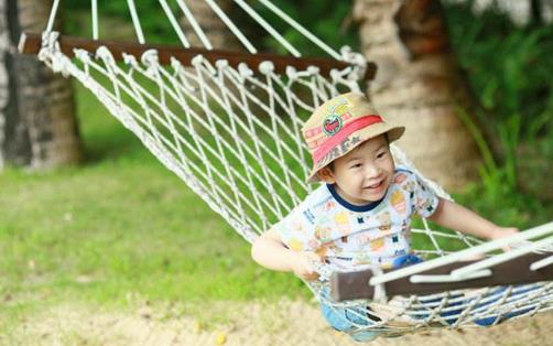 带宝宝出行需要带什么药品-很美的