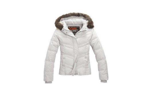 羽绒服应该如何保养-很美的