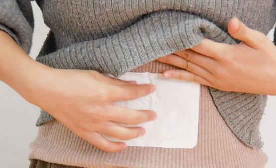 暖宝宝的正确用法 冬天使用暖宝宝要注意的问题-很美的