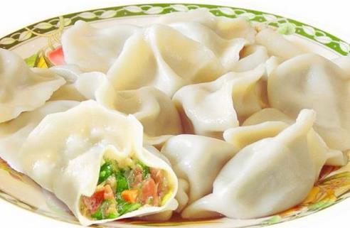 冬季吃饺子很平常 一些讲究还要讲-很美的