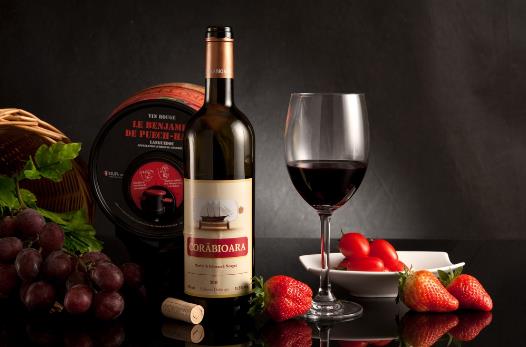 教你如何挑选到好的红酒-很美的