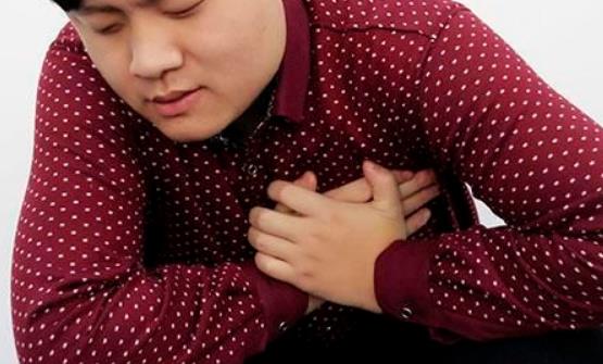 天冷对心脏脆弱的人是严峻的考验 精心呵护心脏要做到7点-很美的