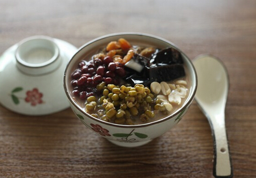 烧仙草的做法-烧仙草的简介-很美的