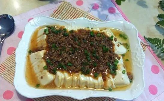 豆腐配萝卜身体不受挫 豆腐配菜的忌讳-很美的