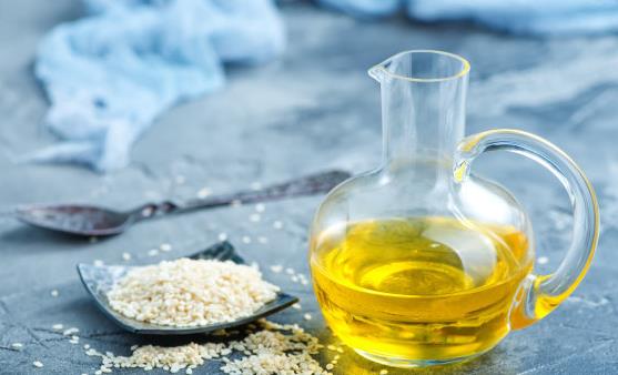 芝麻油的10大功效与作用 不仅滋润皮肤而且可祛斑-很美的