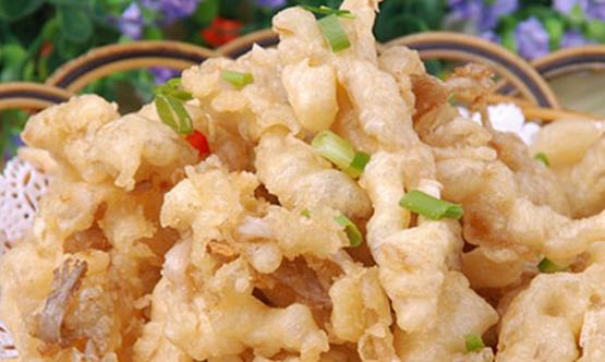 炸蘑菇的三种家常做法 金黄酥脆比肉还香-很美的
