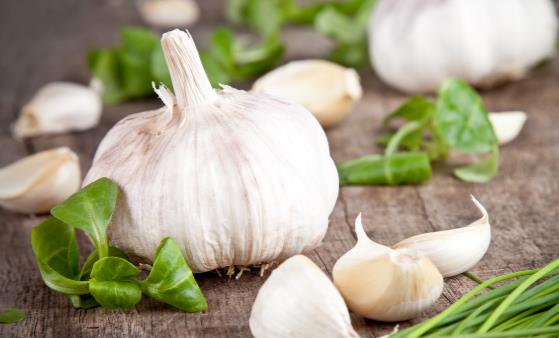 腊八节到了,教你在家腌腊八蒜,清脆可口,好看又好吃,收藏了