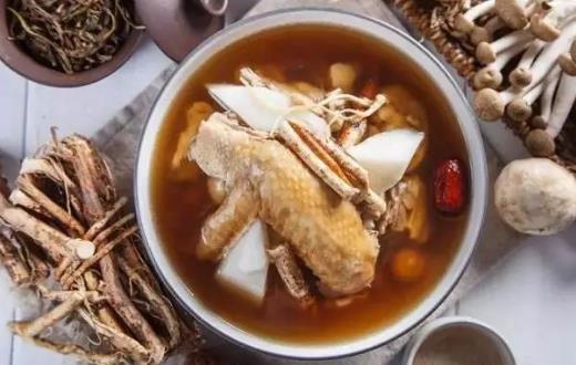 秋季进补要避免的误区 秋季进补应选的食材-很美的