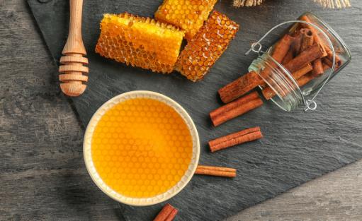 教你蜂蜜选购再也不担心买到假蜂蜜 保证营养又好喝-很美的