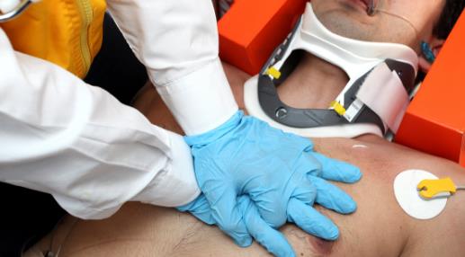 家庭急救九大禁忌 针对不同状况的急救措施-很美的