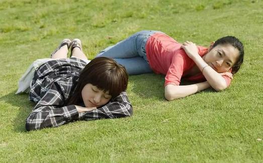 晒背去寒湿的最佳时间 晒背后的排病反应有哪些-很美的