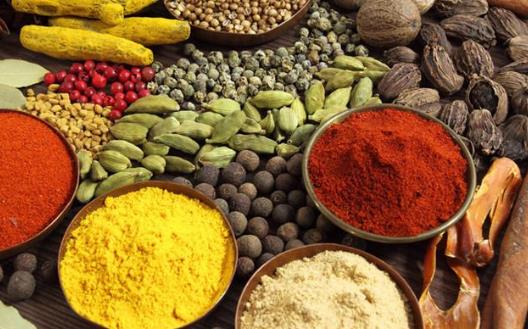 烹调用香辛料可以调节机体功能 香辛料使用注意问题-很美的