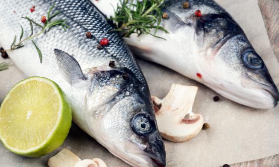 猪肉太贵就吃鱼吧 但六类病患一定要忌食鱼肉-很美的