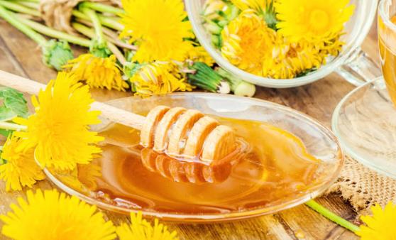 蜂蜜水镇静安神帮助睡眠 蜂蜜的美味吃法-很美的