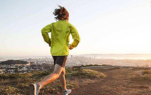 跑步是一门学问 最科学的锻炼方法能达到最好的效果-很美的