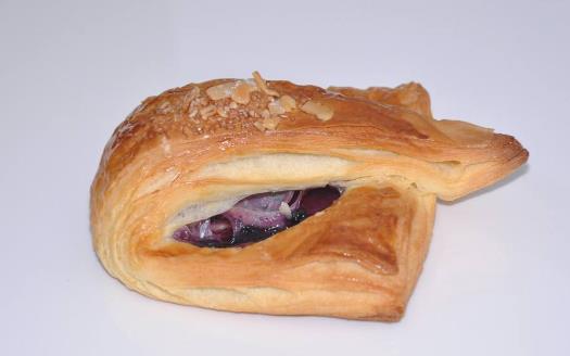 挑选新鲜可口面包的窍门 四种面包要少吃-很美的