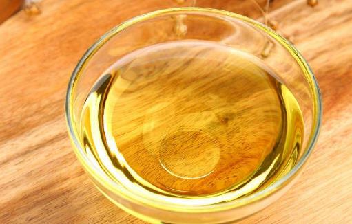 常吃花生油能提高免疫力 厨房里花生油的其他妙用-很美的