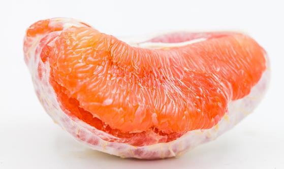 柚子营养美好处多多 吃这些药别吃柚子是真的-很美的