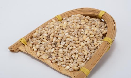 腊八节到了,教你在家腌腊八蒜,清脆可口,好看又好吃,收藏了