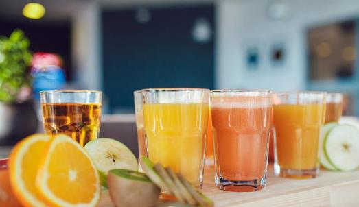 果汁饮料的挑选方法 购买果汁饮料技巧-很美的