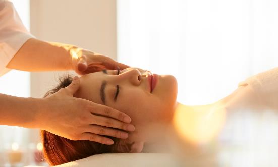 你一定要懂的按摩养生误区 按摩哪些部位能延年益寿-很美的