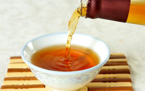 探索黄酒的文化内涵 如何来鉴赏品尝黄酒呢-很美的