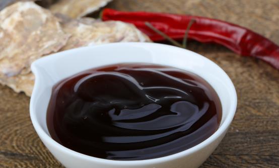 买蚝油别只看价格 选购耗油时能让你少花冤枉钱的小诀窍-很美的